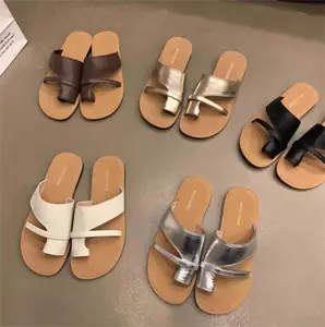 Neuzugänge Schuhe 2024 Modell Kunstleder Damenmode Slipper Sandalen Flip-Flops Schuhe