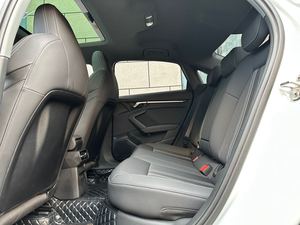 <span class=keywords><strong>Audi</strong></span> A3L Limousine 35 TFSI 1.4T Essence Berline LHD Longue Base <span class=keywords><strong>S</strong></span>-<span class=keywords><strong>Line</strong></span> Édition Sport 2023 – <span class=keywords><strong>Audi</strong></span> <span class=keywords><strong>A3</strong></span> d'occasion pour l'exportation depuis la Chine - Product Image 3