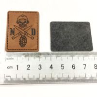 Étiquette à coudre en cuir PU véritable pour jeans, étiquette de taille arrière, accessoires de vêtement, pièces DIY, conception personnalisée, délai de livraison d'échantillon de 7 jours