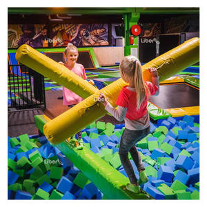 Grandes Trampolines de Gimnasia de Interior Usados con Foso de Espuma <span class=keywords><strong>en</strong></span> Venta, Equipo de Trampolín Comercial Parque de Trampolines de Interior Grande - Product Image 4