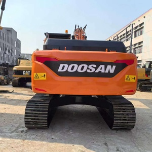 Excavadora de cadenas Doosan Dx225LCB usada de alta calidad en venta, motor principal en excelentes condiciones, lista para enviar - Product Image 3
