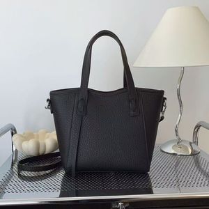 Le sac décontracté grande capacité pour femme le plus vendu en 2025, le sac à bandoulière et sac croisé à motif litchi - Product Image 5