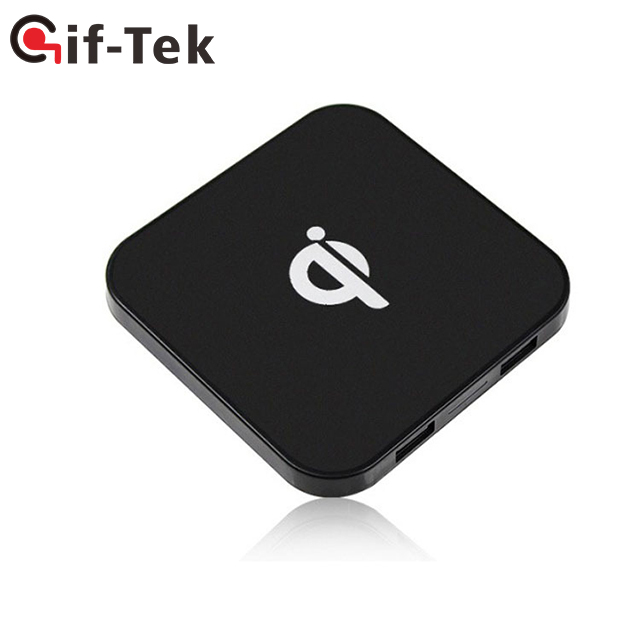 New Arrival 2023 Super Slim Credit Card 15W Wireless Charger QC3.0 5V/1A Fast Charging OTP/OVP Protection CE Certified Type-C
