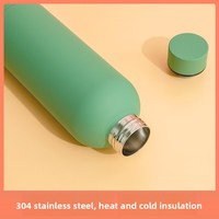 Bouteille d'eau sport isotherme en acier inoxydable 304/201, 500 ml/750 ml, à petite ouverture, finition mate, personnalisable avec logo OEM, vente en gros