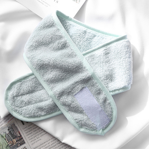 Bandeaux <span class=keywords><strong>de</strong></span> Spa en <span class=keywords><strong>Velours</strong></span> Corail Personnalisables avec Logo pour Soins du Visage et Maquillage, Vente en Gros pour Femmes - Product Image 4