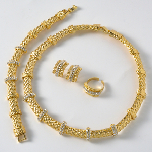Модных женских украшений Саудовская 18K позолоченные оптовая торговля Дешевые Свадебные африканские бусины комплект ювелирных изделий - Product Image 5