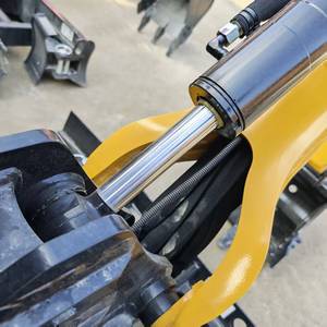 Mini-excavatrice SANY SY16U neuve en excellent état, de qualité supérieure, à vendre, matériel de construction, équipement de terrassement. - Product Image 3