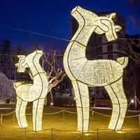 Weihnachten 3D Star Moon Schneeflocke Außen beleuchtung Holiday Street Kommerzielle Dekoration Große benutzer definierte Skulptur Metall Motiv Lichter