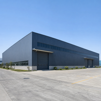 Bâtiment métallique préfabriqué, entrepôt en acier, atelier, structure industrielle, usine de fabrication, bâtiment de stockage