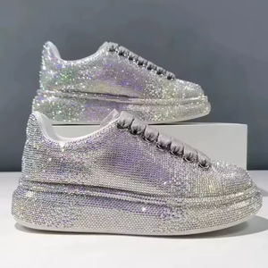 Zapatillas Deportivas Casuales de Diseño Exclusivo con Diamantes, Aumentan la Estatura, Transpirables, Ligeras y a la Moda - Product Image 1