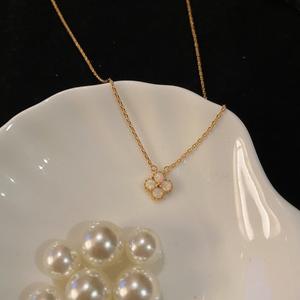 Kalung Desainer Daun Semanggi Empat Daun Keberuntungan, Perhiasan Musim Panas Fashion Grosir, Perak Sterling 925 Berlapis Emas 4 Lapis <span class=keywords><strong>Opal</strong></span> - Product Image 2