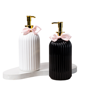 Nouveau 500ml PET Presse Pompe Lotion Shampooing Bouteille Rayée Bouteille Grande Capacité Shampooing Bouteille En Plastique - Product Image 1