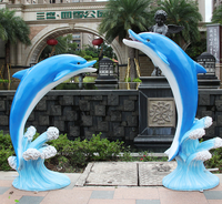 Statue de dauphin bleu en fibre de verre grandeur nature pour la décoration de jardin extérieur