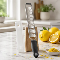 Râpe à citron et à fromage améliorée, en acier inoxydable de qualité alimentaire, râpe manuelle antidérapante pour l'ail, le gingembre et le chocolat