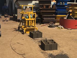 Kleine mobile Zementblockmaschine QMY 2-45 Mobile Betonblockmaschine für den Heimgebrauch - Product Image 6