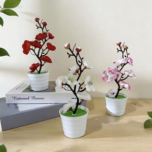 Bonsái Artificial de Flor de Invierno Simulada, 7 Flores, 2 Capullos, Planta en Maceta Miniatura, Flor Artificial para Decoración de Entrada, Hogar y Estudio - Product Image 1