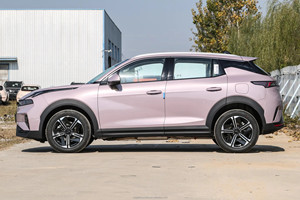 Efficiente Smart Drive ibrido 2025 Lynk Co 06 EM <span class=keywords><strong>P</strong></span> 126 a lungo raggio Max PHEV SUV - Product Image 4