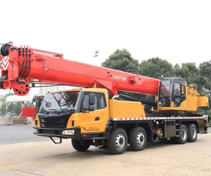 Grue de camion haute performance STC500C5-8, équipement de levage, 50 tonnes, hauteur de levage de 44 m - Product Image 2