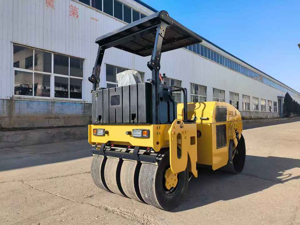 Fully Hydraulic Combination Road Roller Compactor with Front Steel ...