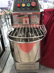 Pétrin mélangeur de pâte commercial grande capacité 30L, mélangeur alimentaire industriel <span class=keywords><strong>pour</strong></span> la fabrication du <span class=keywords><strong>pain</strong></span> - Product Image 2