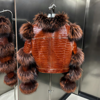 Veste en cuir texturé crocodile pour femmes, veste courte en cuir de mouton avec fourrure de renard naturelle