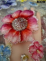 Nouvelle mode Émirats arabes unis Dubaï Tissu en dentelle de luxe Broderie artisanale Dentelle perlée avec paillettes Autriche Robe de mariée