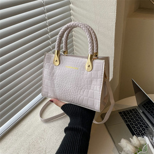 Trendy Korean Retro Style Women's Small <b>Square</b> Bag Casual Handbag With Single Shoulder Crossbody Polyester - Product Image 3