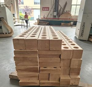 <span class=keywords><strong>Poutre</strong></span> en bois de pin massif pré-perforée avec trous ronds, bois perforé respirant, cadre mural de sauna, isolation acoustique, cloison - Product Image 2