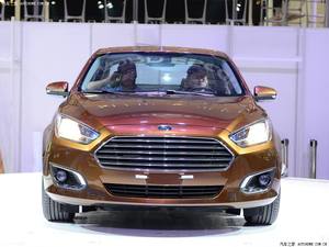 <span class=keywords><strong>Ford</strong></span> <span class=keywords><strong>Focus</strong></span> 1.5L Fashion <span class=keywords><strong>Edition</strong></span> automatique d'occasion 2015, conduite à gauche, prix bas - Product Image 2