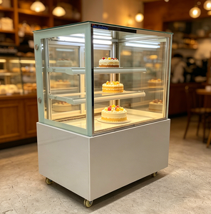Vitrine Réfrigérée Multi-Styles pour Gâteaux avec Éclairage Renforcé – Présentoir de Gâteaux Frais pour les Espaces de Vitrine des Boulangeries en <span class=keywords><strong>Centre</strong></span>-<span class=keywords><strong>Ville</strong></span> - Product Image 1