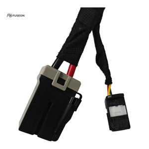 Harnais de câblage automobile complet pour véhicule, assemblage multi-circuits, connecteur blanc, câblage personnalisé OEM 12V 24V - Product Image 3
