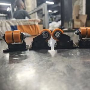 1,5 Zoll Schwenkbares Doppelrollenrad mit Stahlkern Kleines Polyurethan-Lenkrolle mit Lager für Transportwagen - Product Image 4