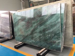 Lastra di Marmo Royal Jadeite Luminosa Verde <span class=keywords><strong>Giada</strong></span> Imperiale con Sottili Venature Dorate OEM per Pareti Decorative di Palazzi e Boutique di Gioielli di Lusso - Product Image 3