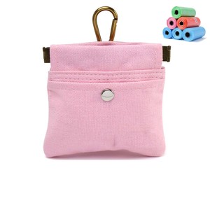 Échantillon gratuit Distributeur de nourriture pour l'entraînement des animaux de compagnie Clip de ceinture Nourriture de qualité alimentaire en silicone Pochette à friandises Fermeture magnétique Sans BPA Pochette à friandises pour chien - Product Image 1