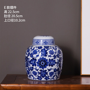 Vase en porcelaine bleu blanc en céramique chinoise peint à la main Pot général pour ornement de salon de bureau Option de pot de gingembre disponible - Product Image 6