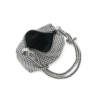 Collezione estiva donna nuova moda geometrica quotidiano borse a tracolla in pelle sintetica con catena di diamanti all'ingrosso per giovani donne - Product Image 6