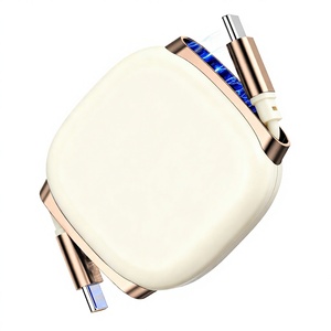 Câble magnétique rétractable Type-C 240W, charge rapide 5A, <span class=keywords><strong>cordon</strong></span> de synchronisation de données TPE à 7 niveaux - Product Image 2