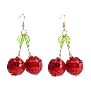 Cerises rouges et feuille verte 70s Red <span class=keywords><strong>Groovy</strong></span> 3D Discoball boucles d'oreilles pour femmes fille nouvel an miroir Disco Ball Cherry boucles d'oreilles goutte - Product Image 1