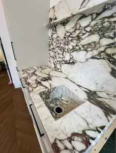 Mármol Italiano Calacatta Gold con Vetas Doradas, Revestimiento de Paredes y Encimeras Modernos para Villas, Producto de Alta Calidad, 1 Año de Garantía - Product Image 6