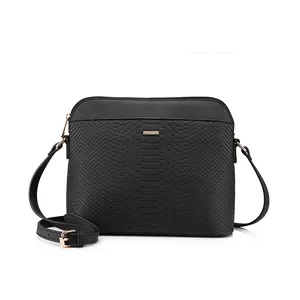 Lovevook Realer brand chain shoulder bag for women small handbag purse with rivets female tassel crossbody bags mini clutch Gold
