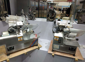 Nueva Máquina Cortadora de Carne Semiautomática de Acero Inoxidable al por Mayor con Grosor de Corte Ajustable para Carne Congelada - Product Image 6