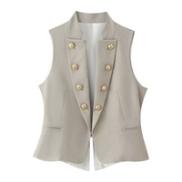 Nouvelle Collection Automne 2026 – Gilet Élégant Beige Sans Manches Double Boutonnage pour Femme avec Col Montant et Boutons Dorés, Poches à Rabat – Vente en Gros