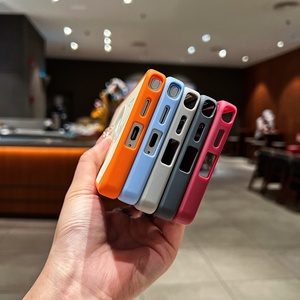 เคสโทรศัพท์แม่เหล็กแบบกันกระแทก รุ่น Advanced Matte Color Blocking สำหรับ Samsung S26 S24 S25 Ultra รองรับการชาร์จไร้สาย - Product Image 4
