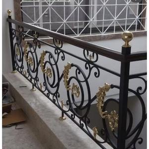 Rampe d'escalier en fer forgé de designer avec détails en laiton des deux côtés, rampe intérieure haut de gamme, exportateur, vente en gros, taille personnalisée - Product Image 3