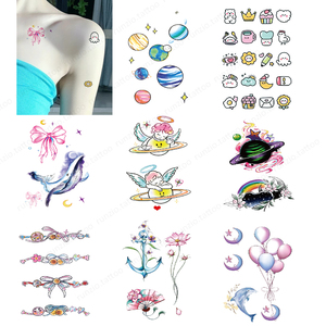 1 Juego por 8 hojas mini diseños coloridos tatuaje delfines pegatinas de tatuaje temporal duraderas - Product Image 1