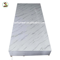 Feuille de marbre PVC moderne imperméable de haute qualité pour la décoration intérieure de la maison, du bureau, de l'hôtel, de la villa