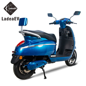 Vente en gros batterie amovible 1000W scooter électrique livraison gratuite scooter électrique avec cee - Product Image 4