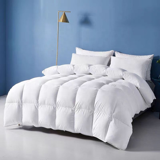Spring Lightweight Duvet Quilt Breathable Queen Size 100% Cotton 233TC 50% Duck Down Filled Cloud-Like Fluffy Duvet