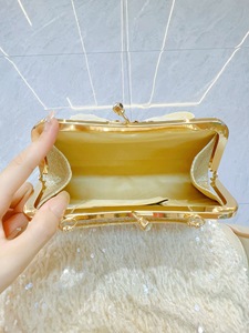 Nuevo Bolso de Mano Cruzado para Fiesta de Noche para Mujer con Cierre de Hebilla y Lazo Decorativo de PU Tanjing - Product Image 3