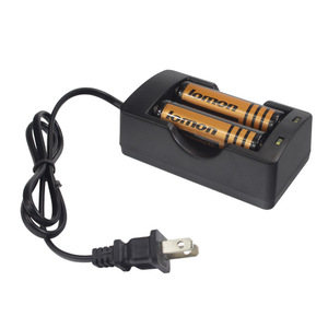 Cargador de Baterías Dual 18650 Romon con Protección Contra Sobrecarga para Baterías Estándar - Product Image 3